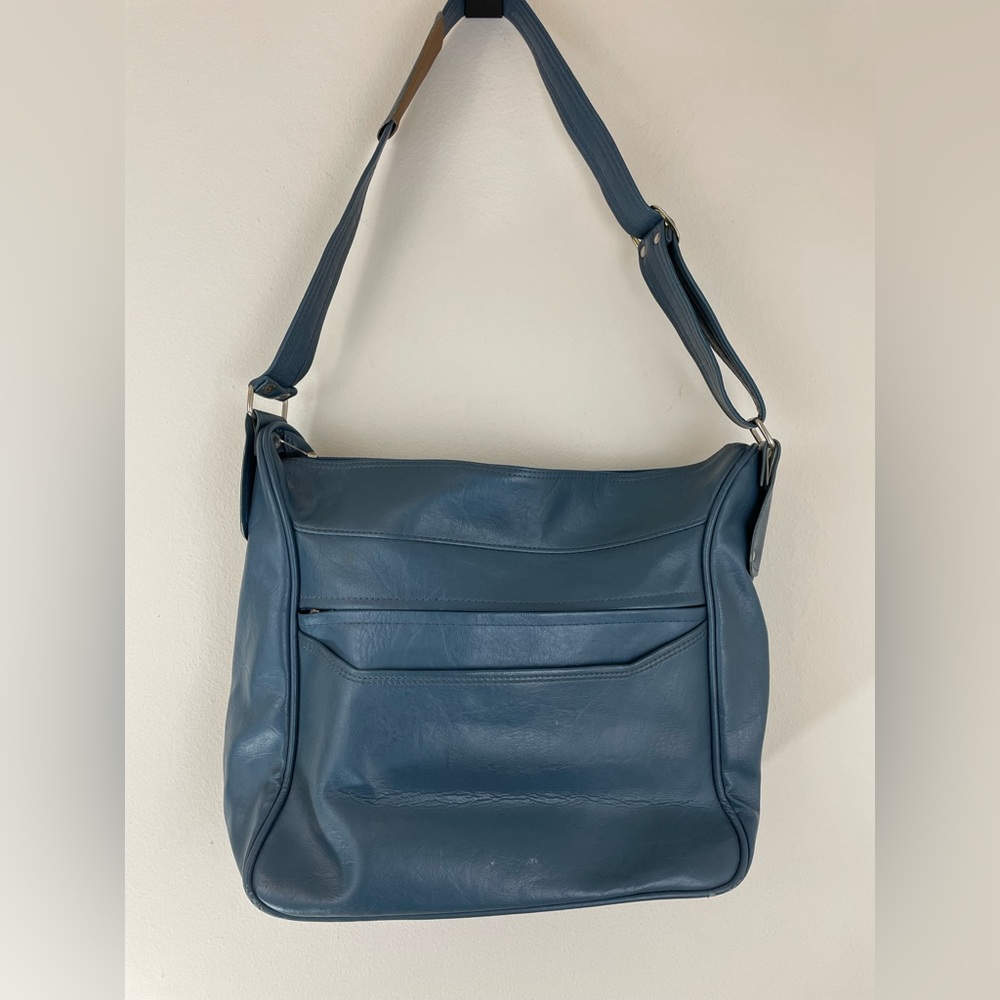 Vintage JC Penney luggage bag, blue